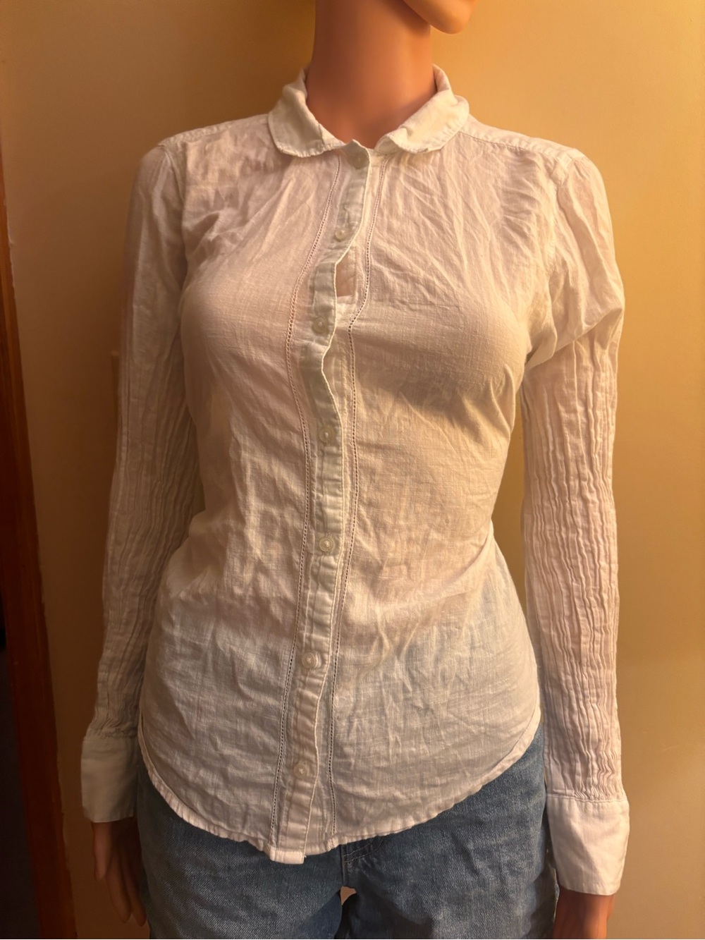 Vintage Abercrombie & Fitch White Ruffled Collar Button-Down Shirt